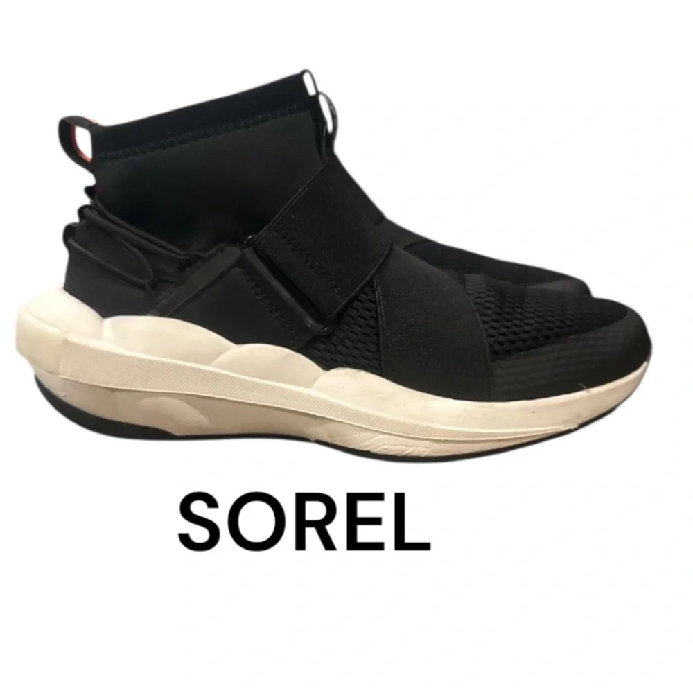 Authentic Sorel signature designer black slip on sneakers sz 9.5